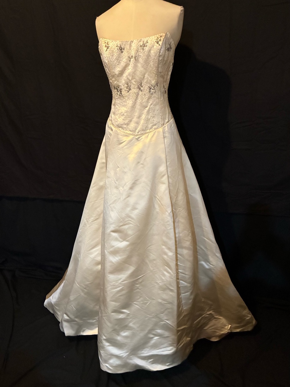Strapless White Silk Satin & Lace Wedding Gown 8 Justina McCaffrey 8